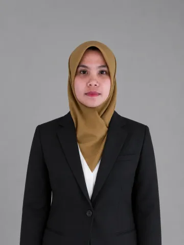 Riesna Nur Hutami, S.Pd